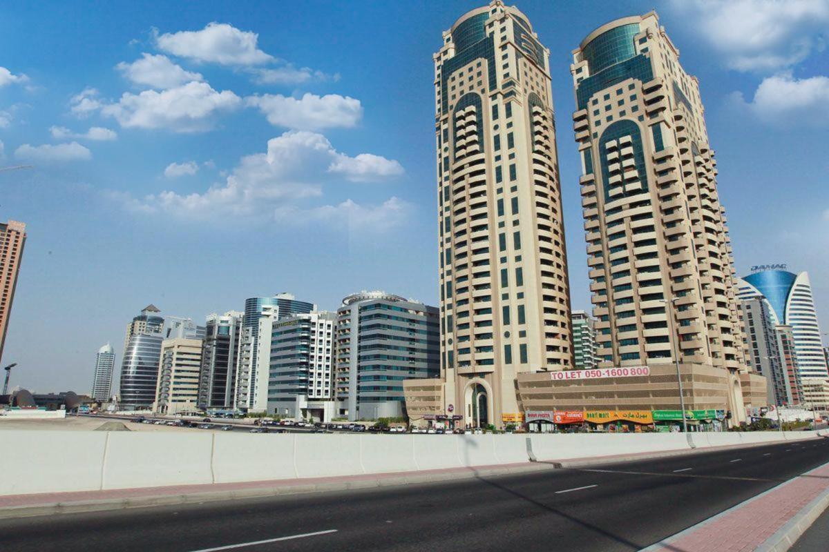 Nomad Partition Room In Barsha Heights 3 Mins To Icm Metro Дубай Экстерьер фото