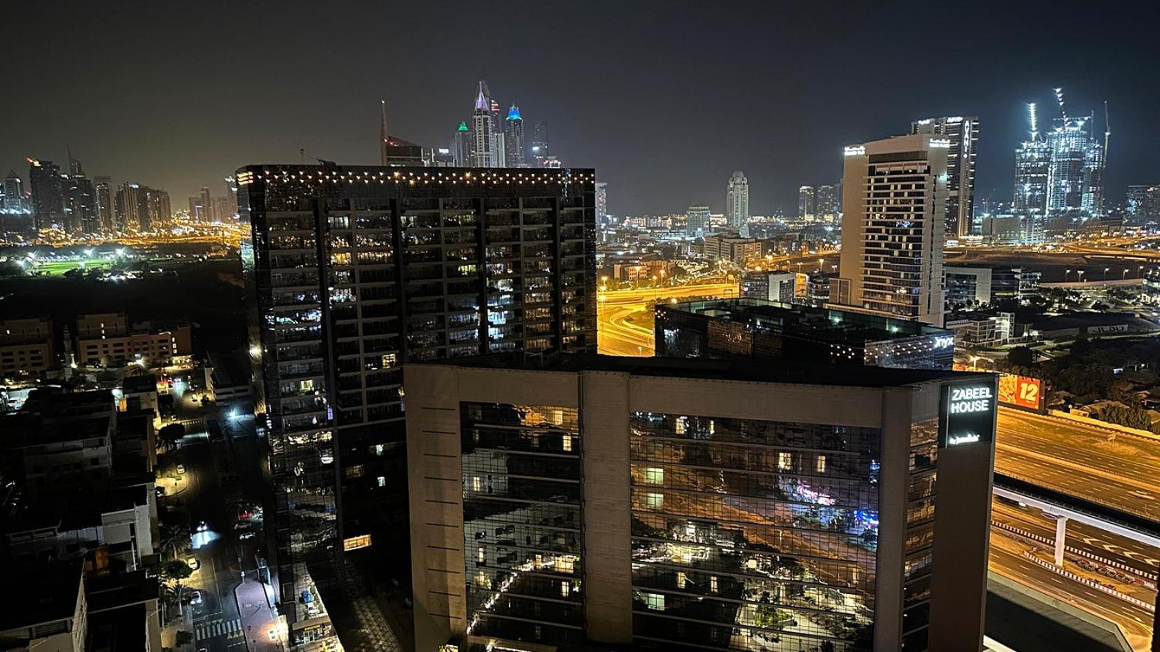 Nomad Partition Room In Barsha Heights 3 Mins To Icm Metro Дубай Экстерьер фото