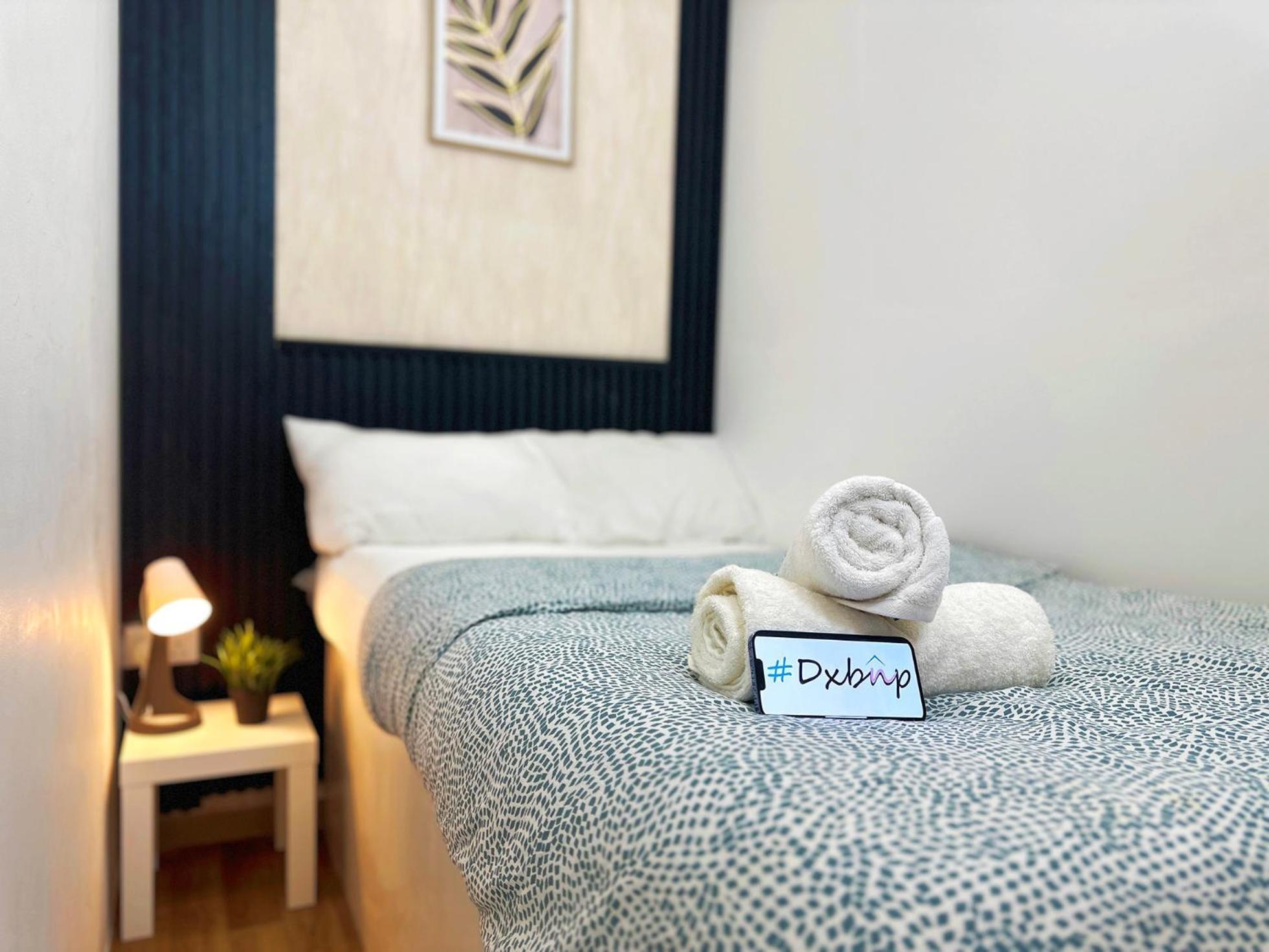 Nomad Partition Room In Barsha Heights 3 Mins To Icm Metro Дубай Экстерьер фото